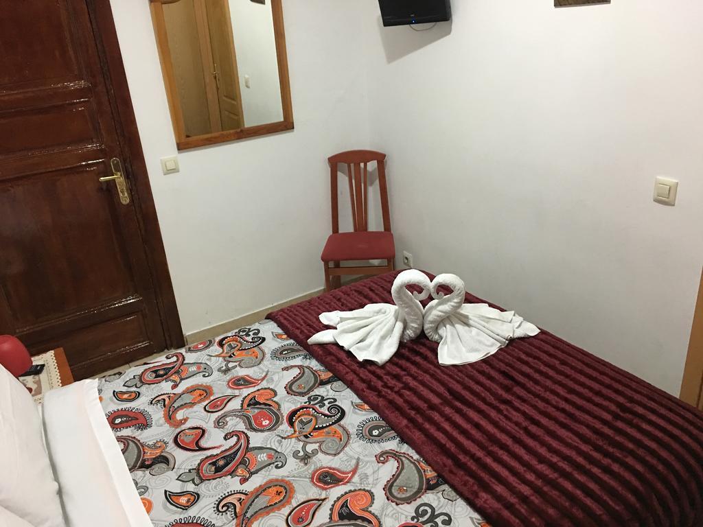 مدريد Hostal Florida المظهر الخارجي الصورة